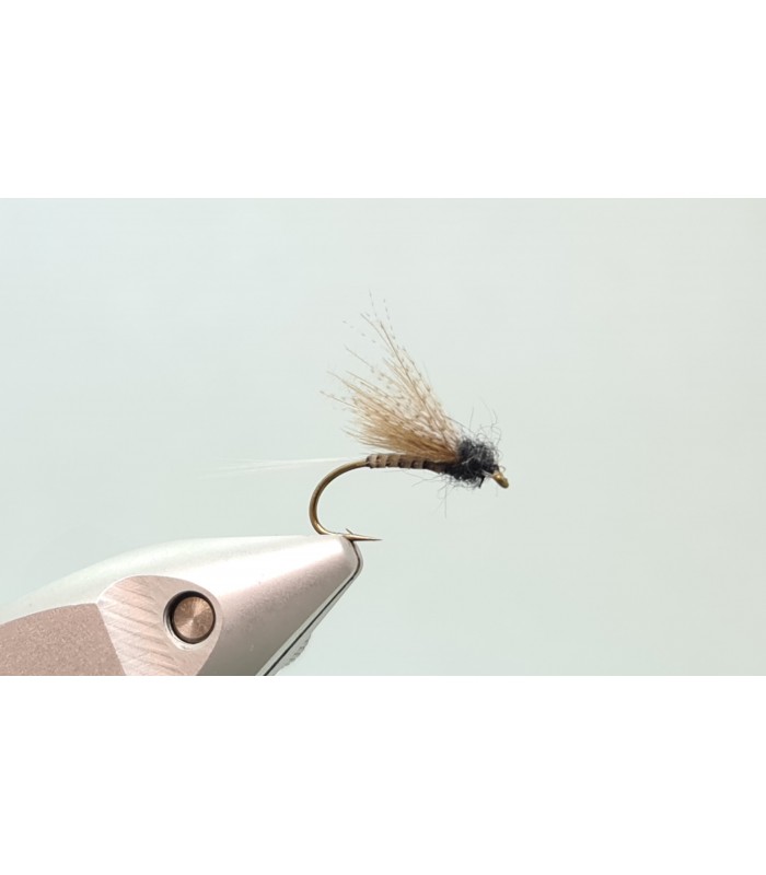 Mayfly comparadun gray